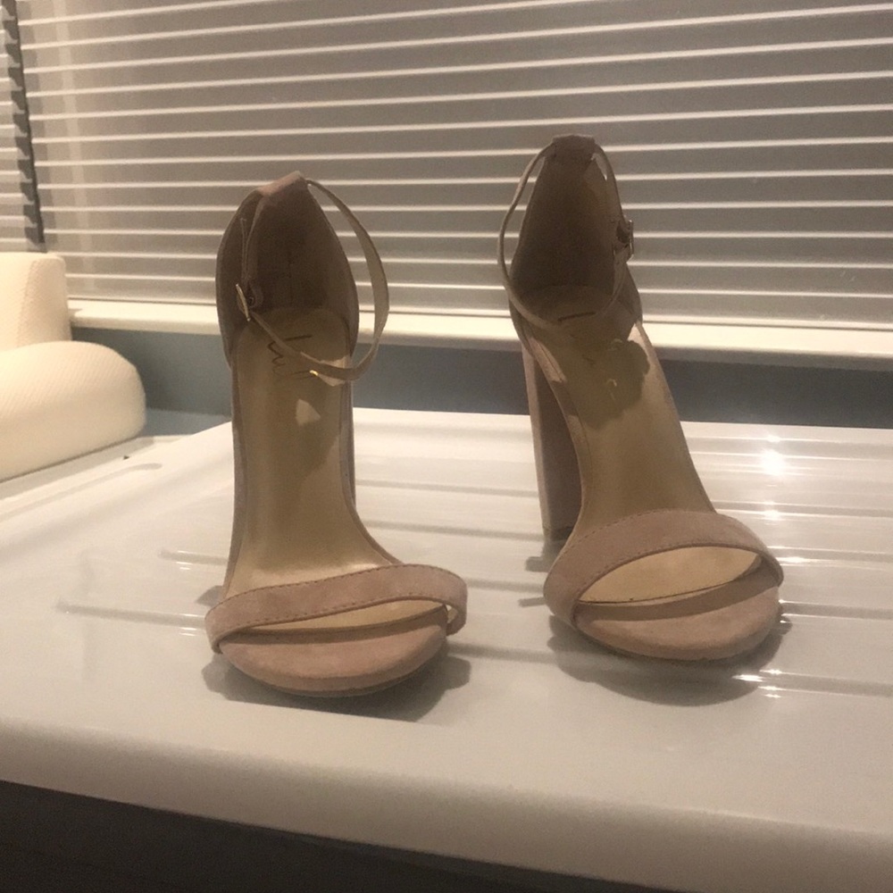 Chunky Ankle Strapped Sandals